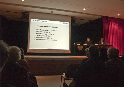 Informationsveranstaltung am 3. Februar 2016 in der Aula der Schule Wegenkamp in Stellingen.